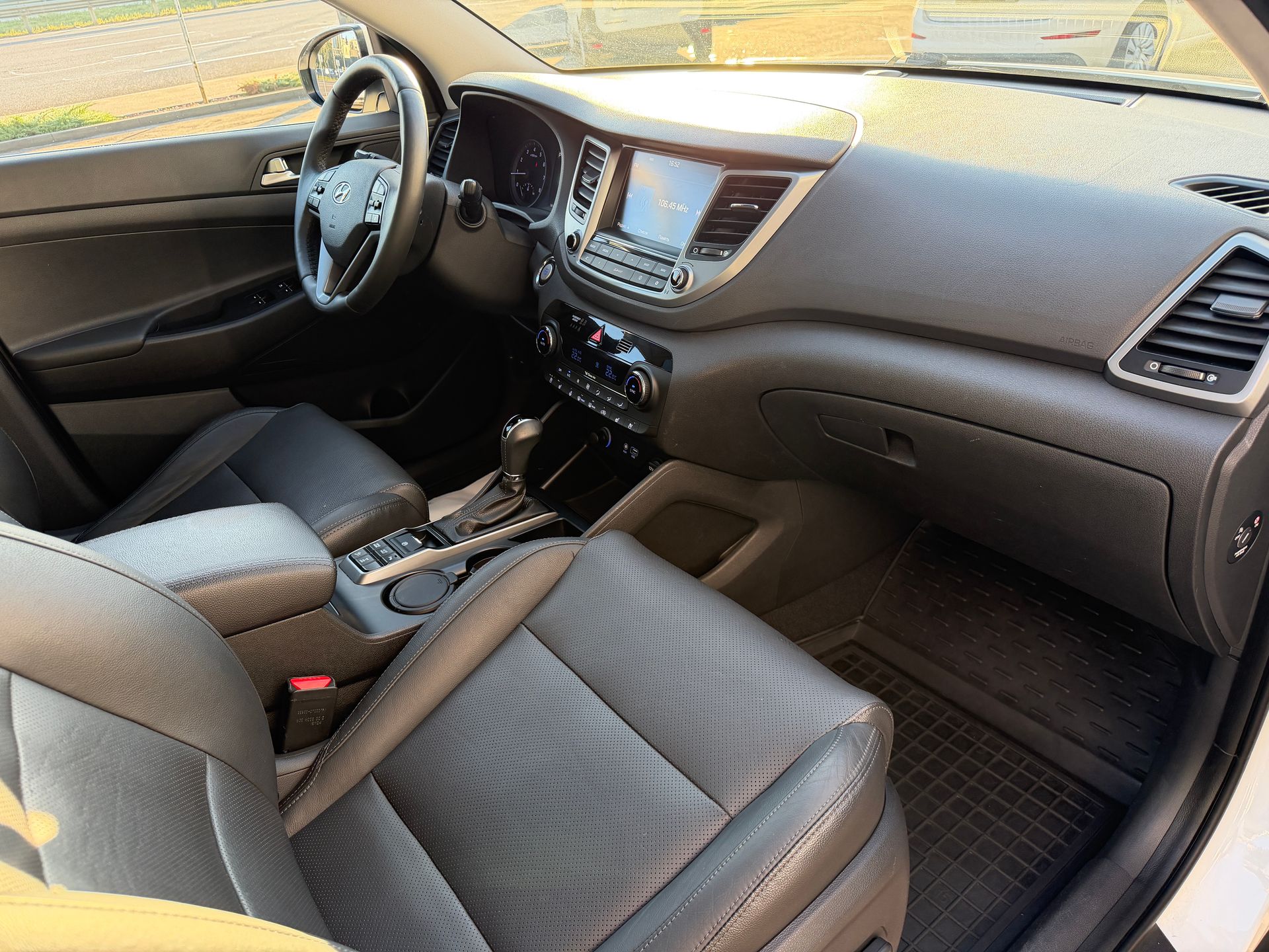 Hyundai Tucson Top Panorama 2016 — Фото 4