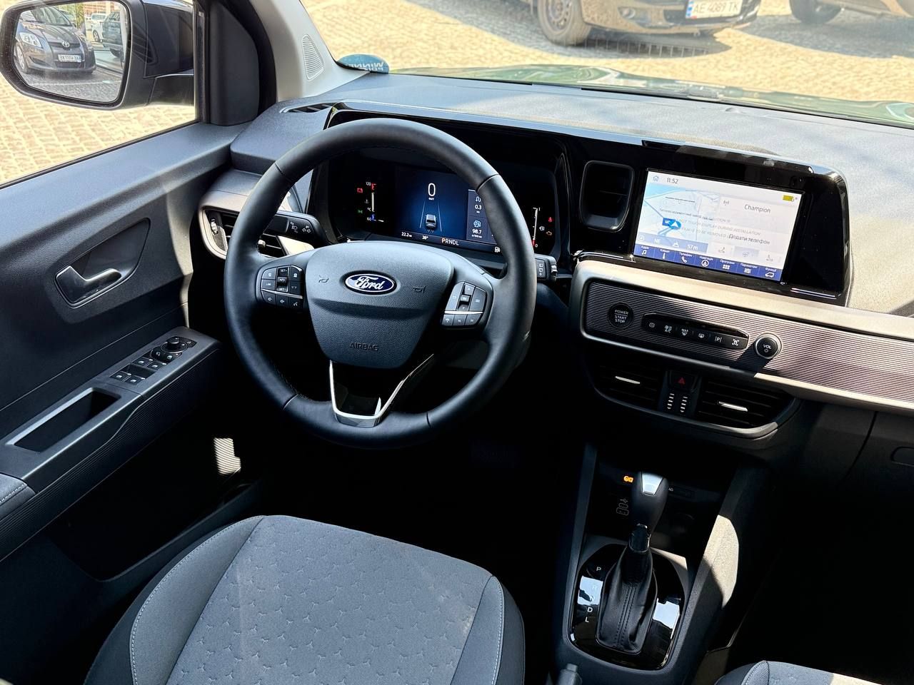 photo_5434141023065469182_y