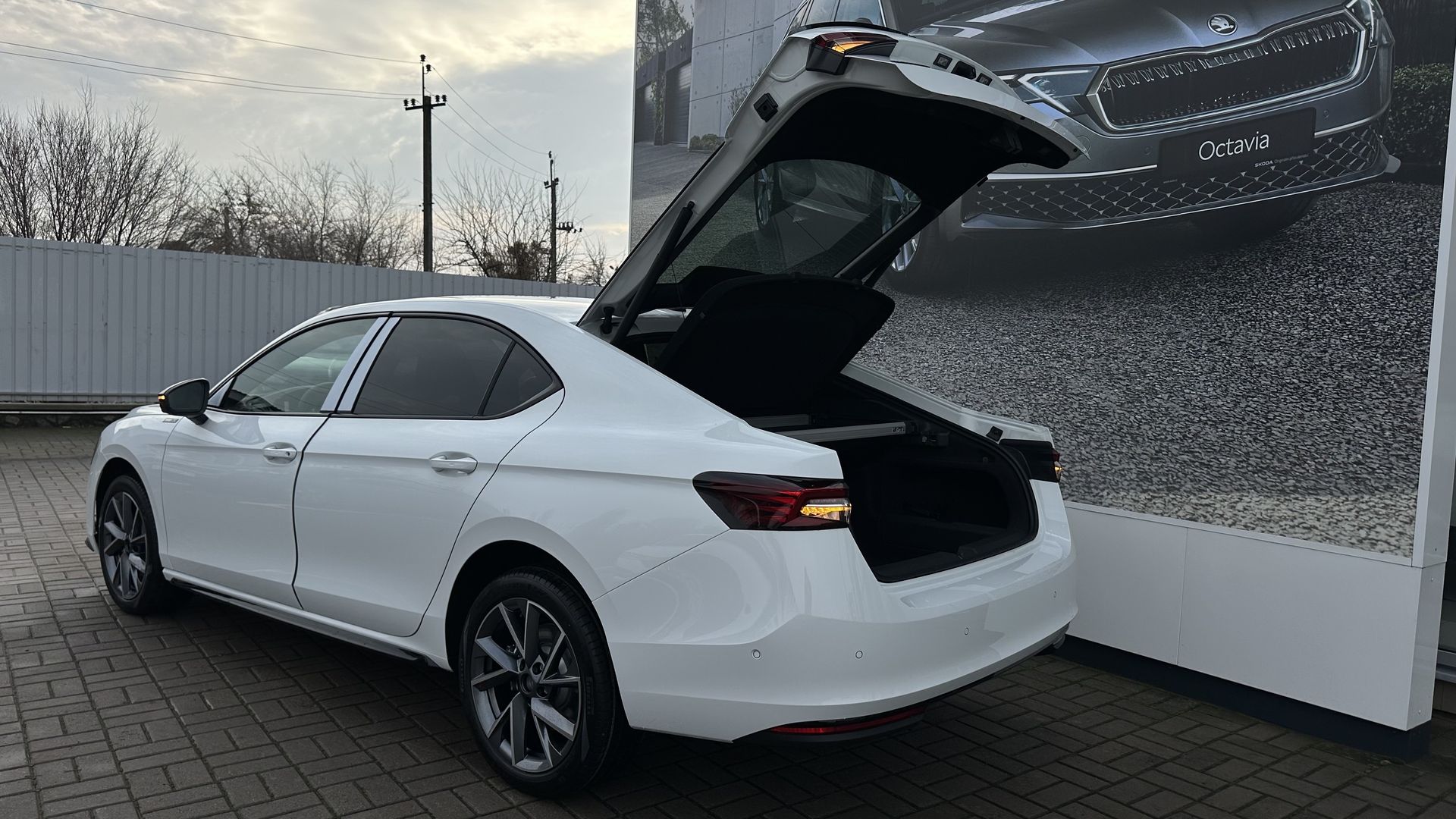 ec1fa655-21a4-451e-ab21-d79cb8aacb8c