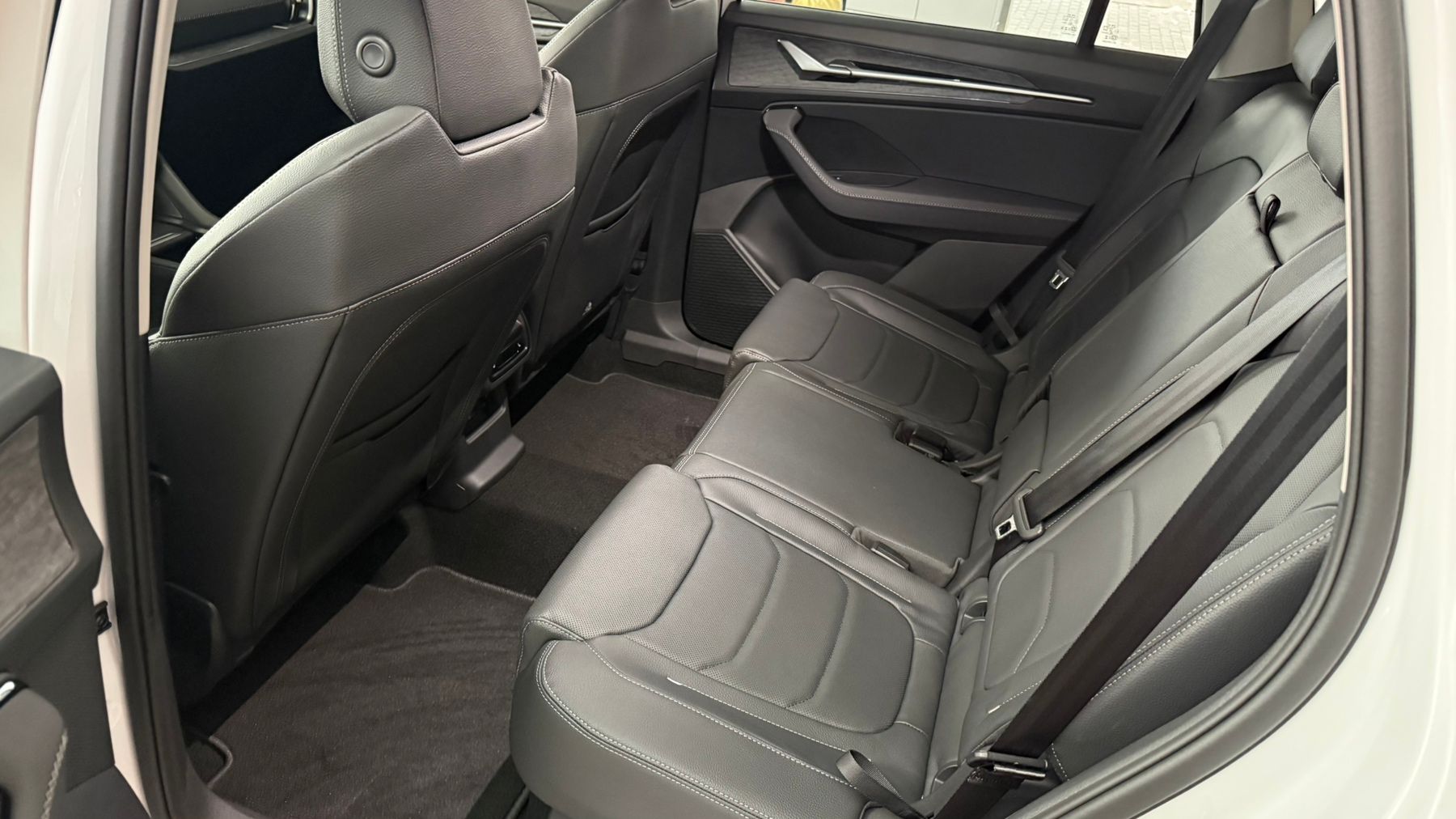 0-02-05-bb80315c3a6224ccf702307c8f6697bd3d7c3d609d932e9ba35be36305cd9dd5_2332c4f2