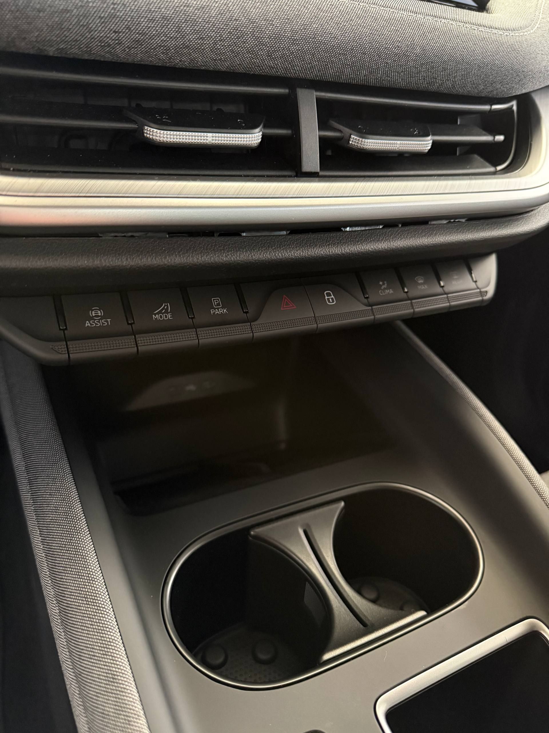 photo_2025-12-16_12-58-45