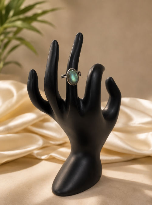Labradorite ring