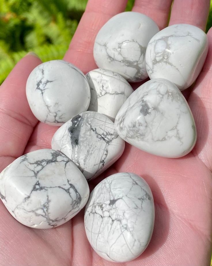 Howlite