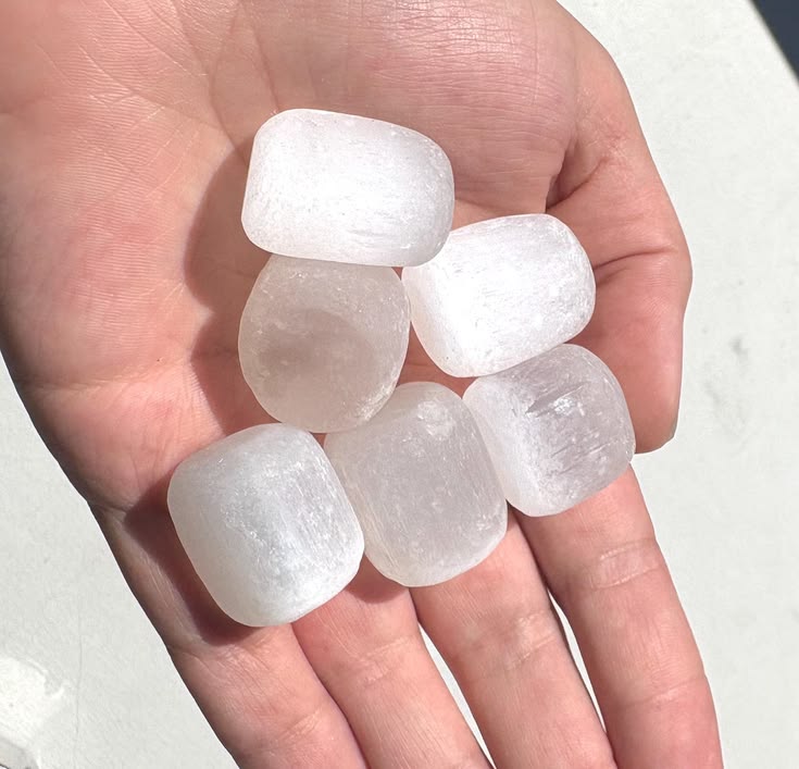Selenite Tumble