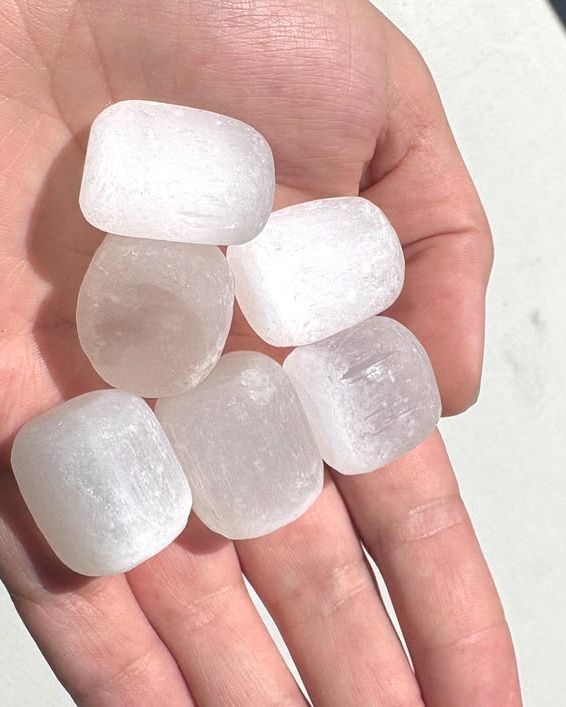 Selenite Tumble