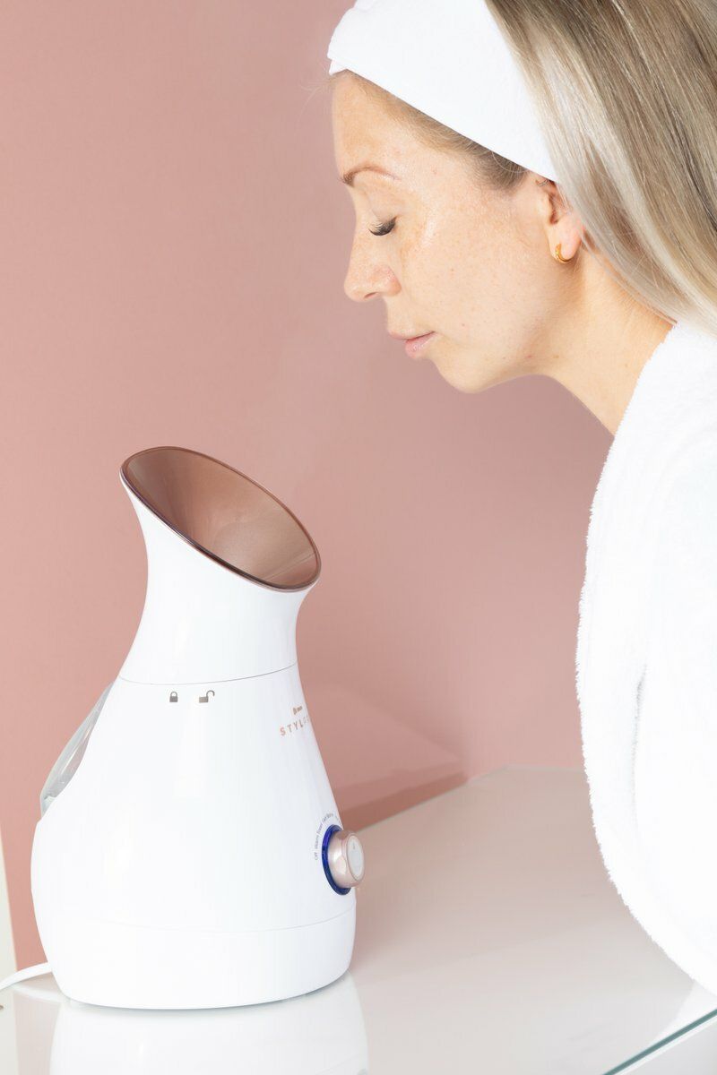 Stylpro Ionic 4 in 1 Facial Steamer Rose Gold Tradehouse