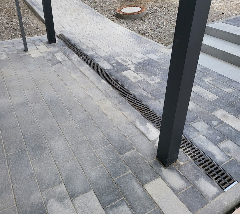 Pflasterarbeiten-im-Aussenbereich Pflaster verlegen für Haus und Wohngebäude