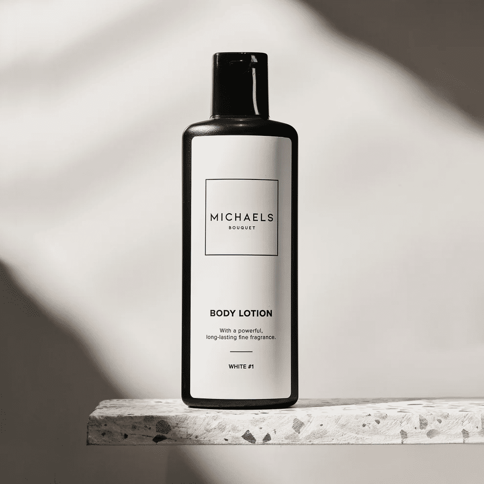 WHITE #1 400ml BODY LOTION