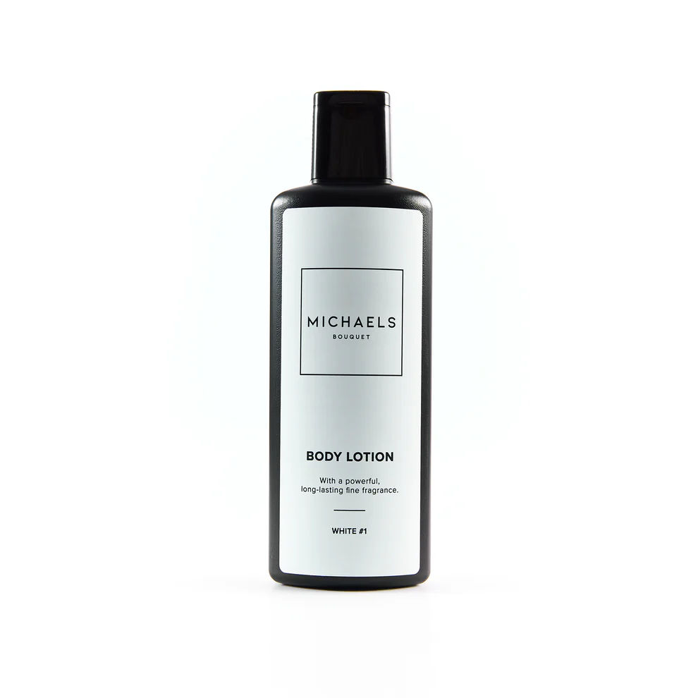 WHITE #1 400ml BODY LOTION — view 2
