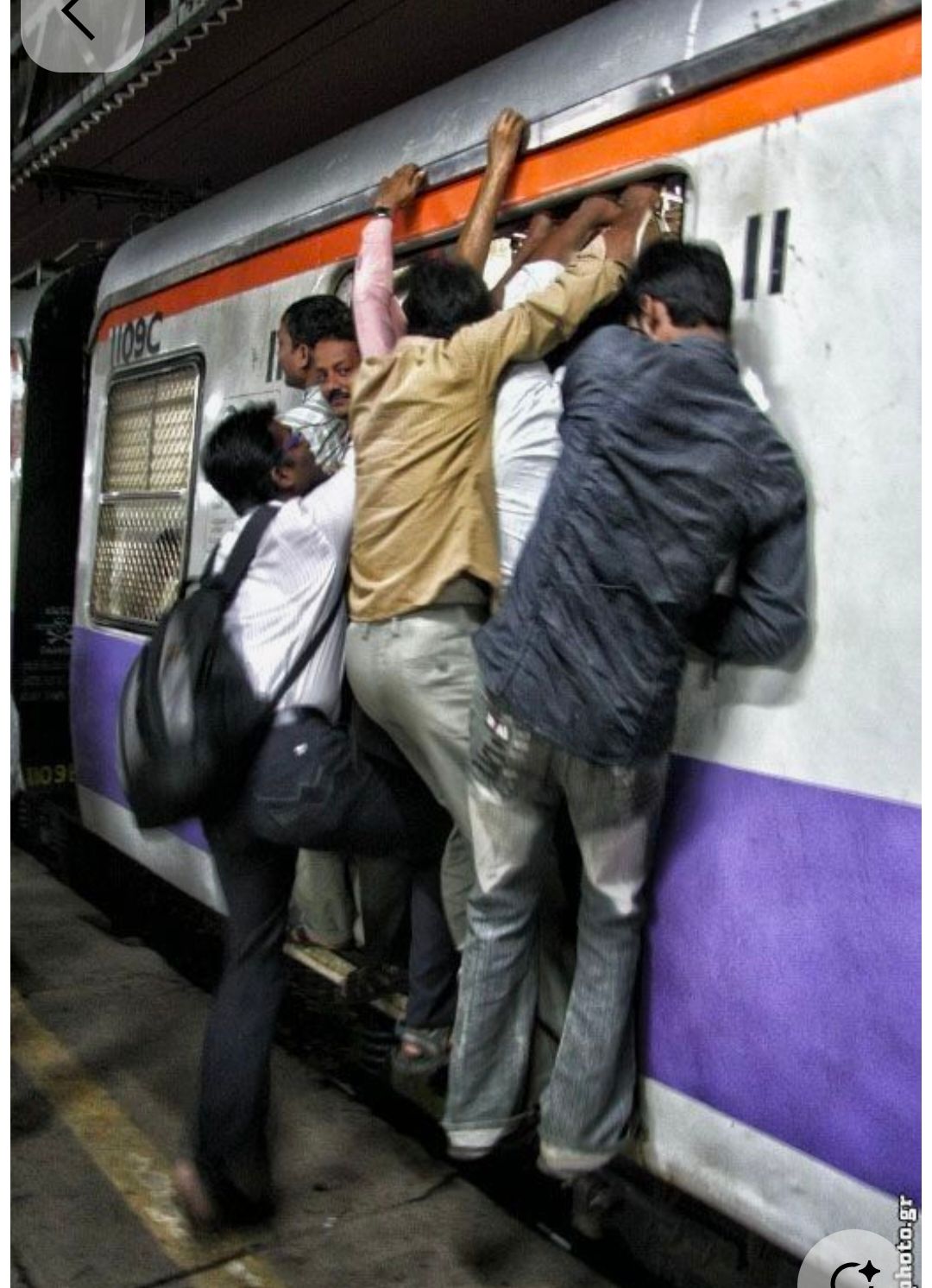 Andheri Station Rush at Peak Hour