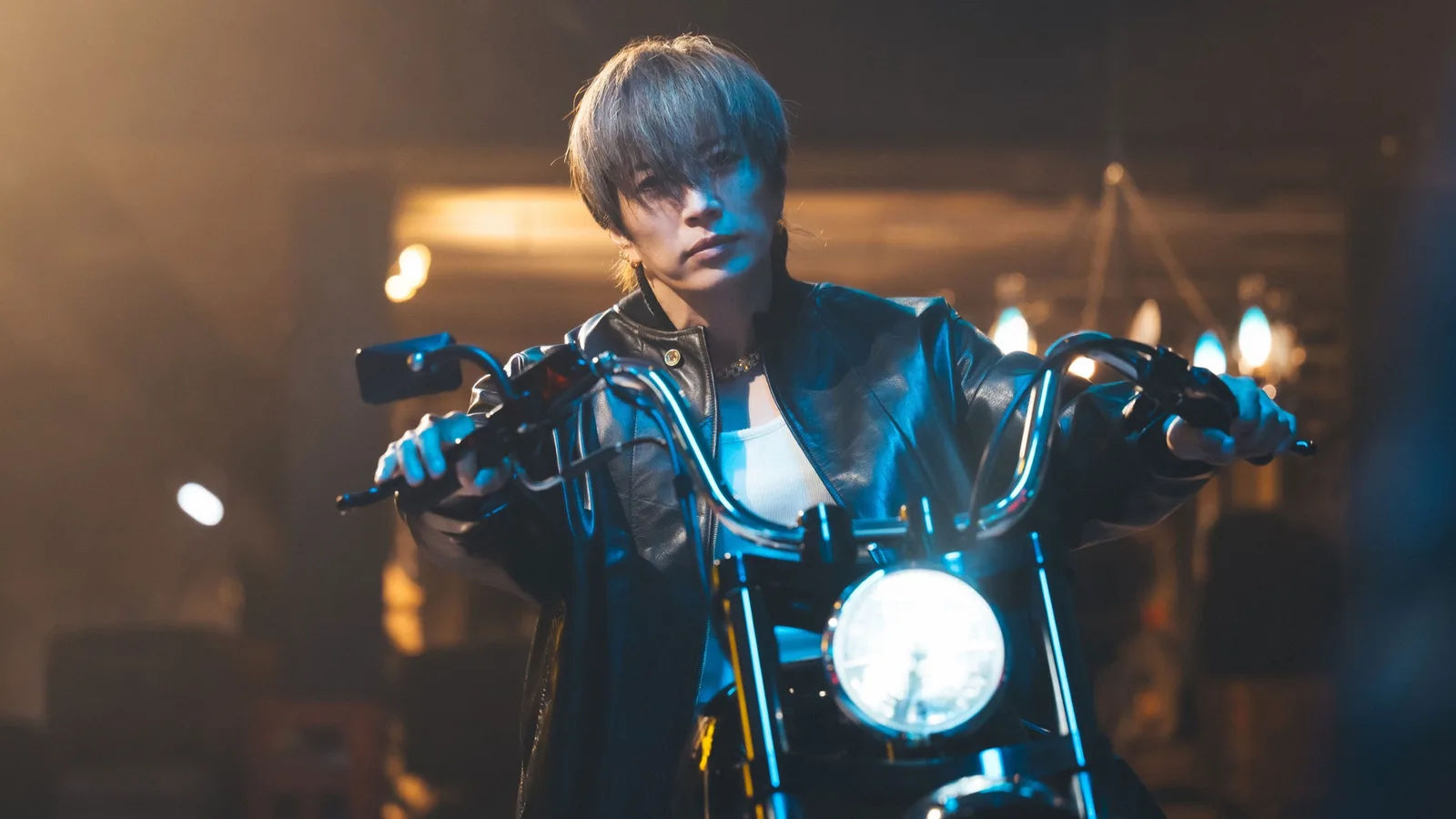 Escena de la película Blazing Fists (Takashi Miike, 2025)