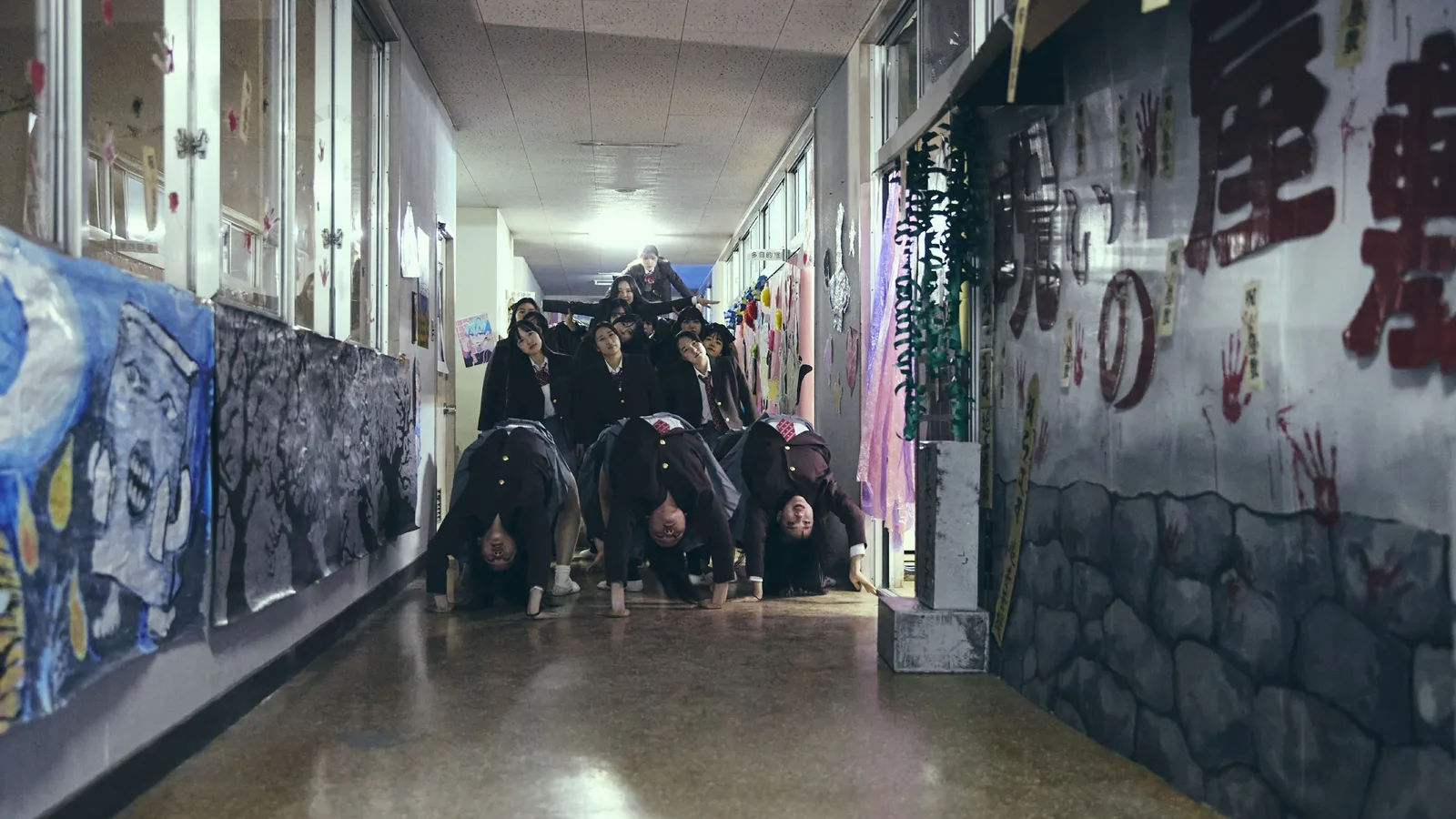 Escena de la película New Group (Yuta Shimotsu, 2025)