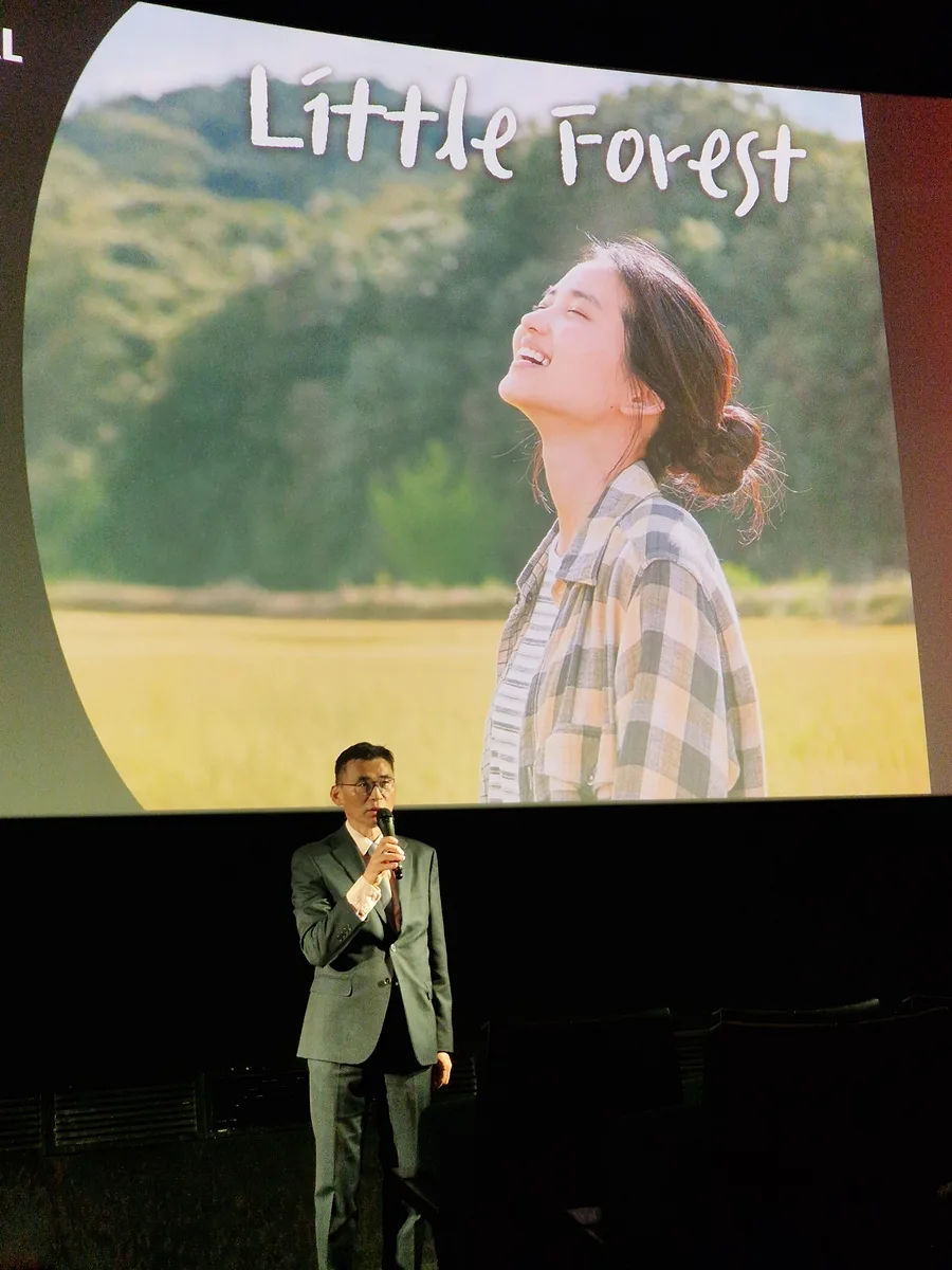 Consul de Barcelona durante Presentación de la pelicula dentro de la Semana Gastro Cultural de Corea en Barcelona.