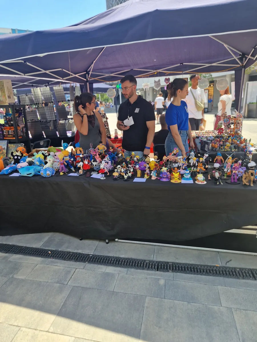 Área comercial del evento