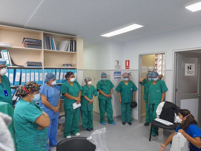 Capacitación dirigida a las Licenciadas del Servicio Cirugía Pediátrica del Hospital “Edgardo Rebagliati Martins” - Capacitación en el manejo de los equipos y mantas Bair Hugger.