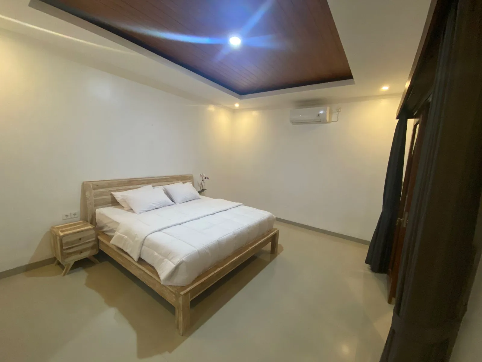 Villa Image
