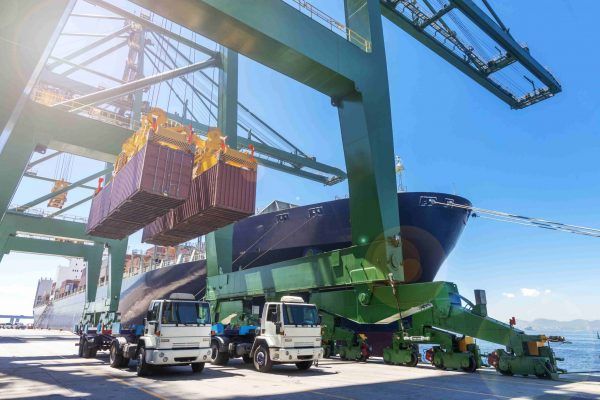 Loading cargo onto a ship for international removals