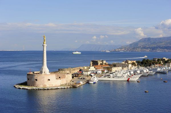 Italy port of messina