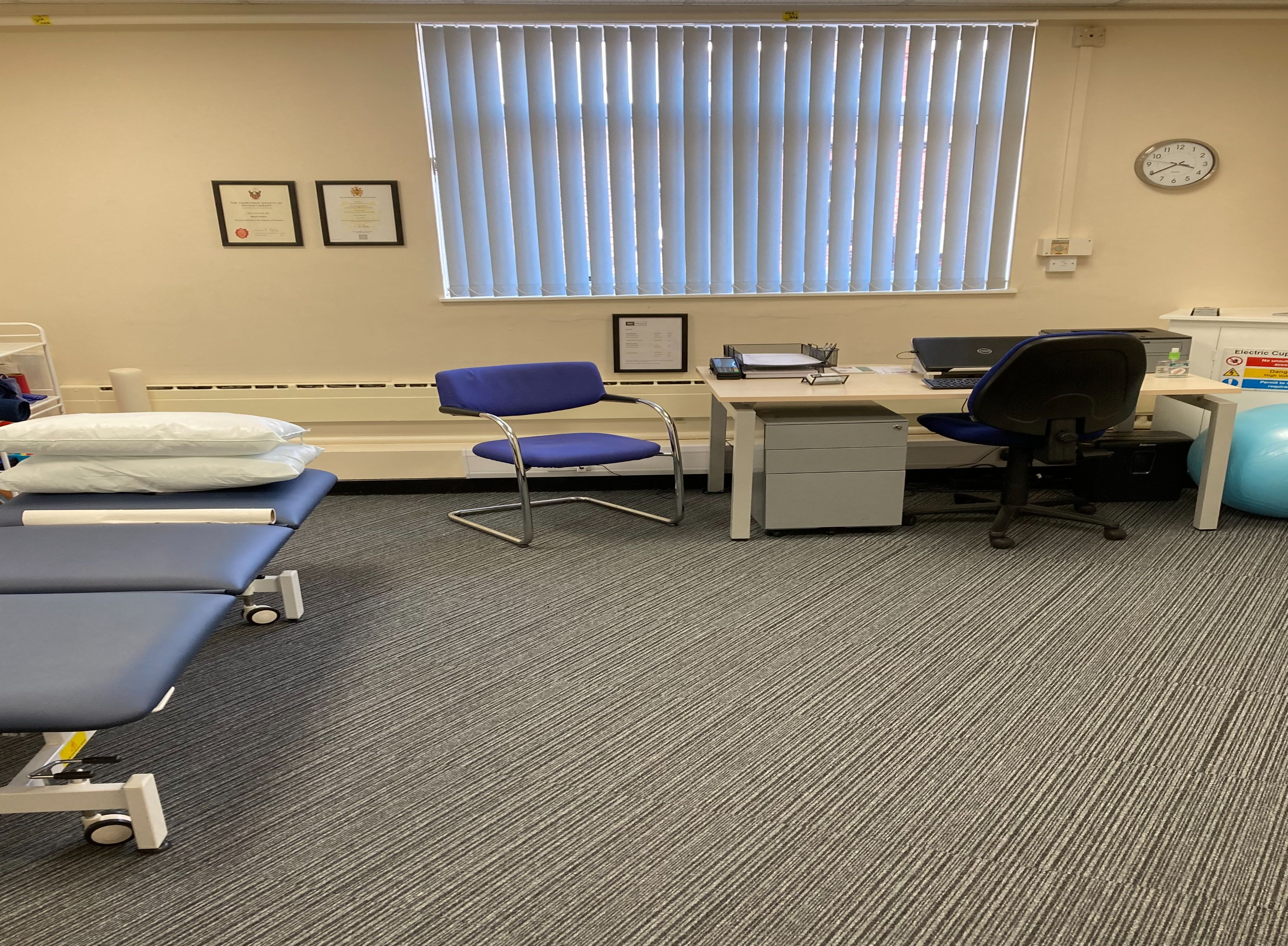 Bramhall therapy room to rent in Stockport , England United Kingdom