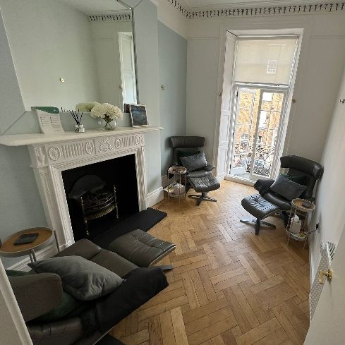 Three Therapy/Aesthetics rooms for rent in the heart of Marylebone ...