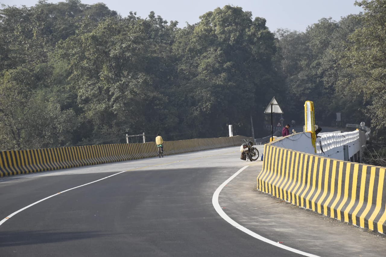 મહુવામાં રૂ.૯.૦૪ કરોડના ખર્ચે નવનિર્મિત બે પુલોનું લોકાર્પણ 2 WhatsApp%20Image%202024 01 12%20at%2017.11.07 73e4ab94