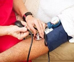 High Blood Pressure: શું તમારું પણ વારે ઘડીએ વધી જાય છે હાઈબ્લડ પ્રેશર? શું આની કિડની પર પણ નકારાત્મક અસર થઈ શકે છે?
