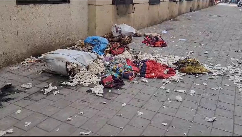 સુરતમાં વધુ એક પ્રેમીએ કર્યો પ્રેમિકા પર હુમલો 2 સુરતમાં વધુ એક પ્રેમીએ કર્યો પ્રેમિકા પર હુમલો