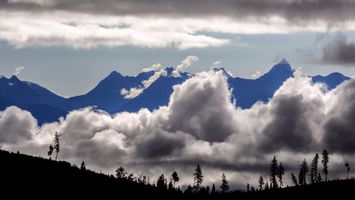 Black Spur Ultra Image