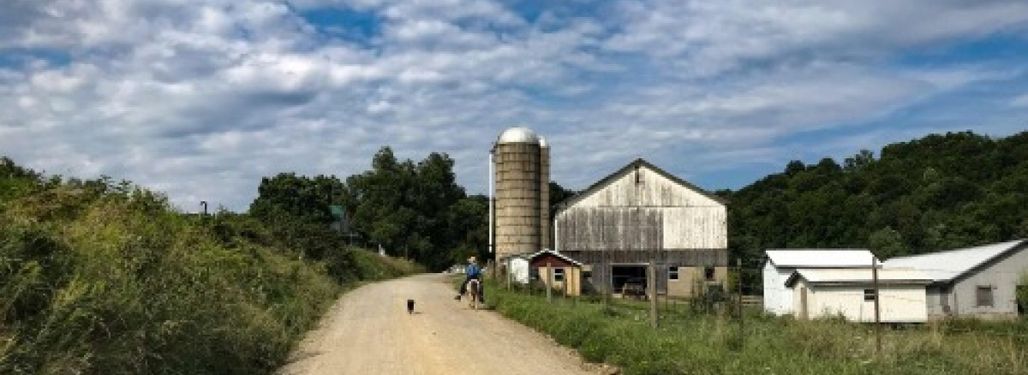 Free camping at the beautiful farmhouse; race finishes here!