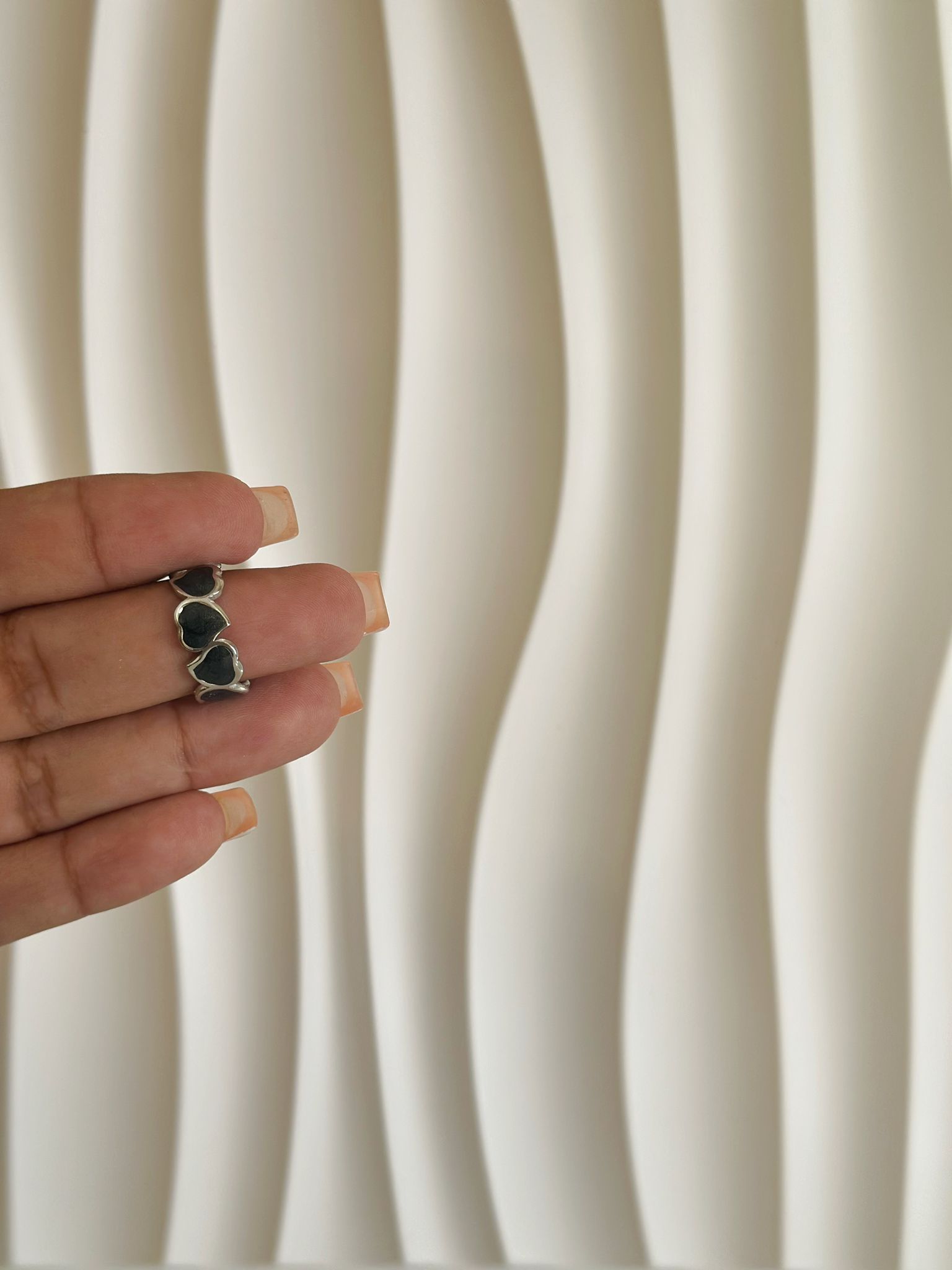 anillo varios corazones