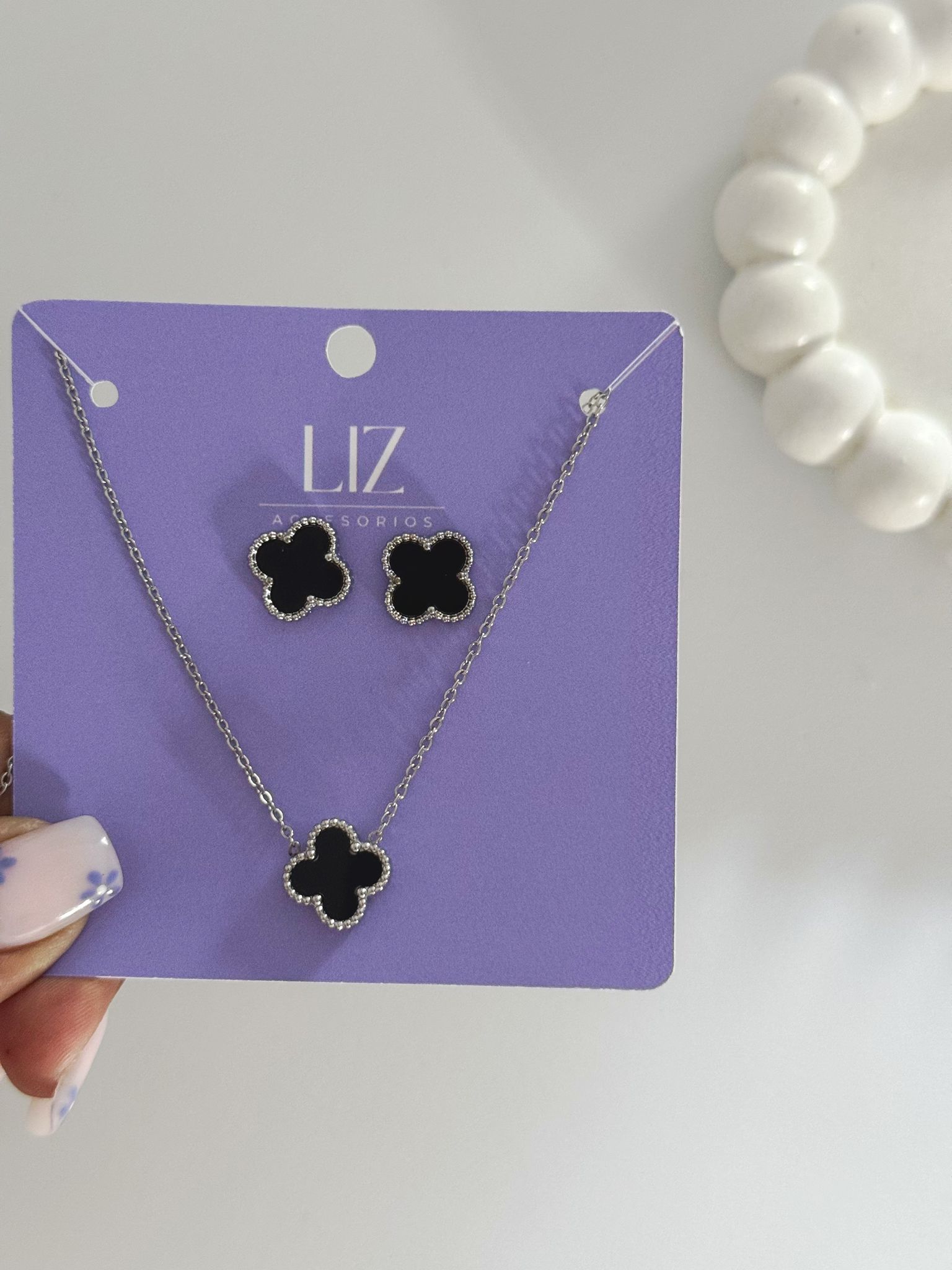 set trebol negro 
