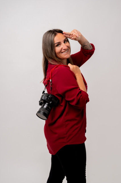 Equipo de Eisho Estudio trabajando en estrategias de marketing digital