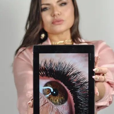 Extensiones de Pestañas y Tratamientos Premium