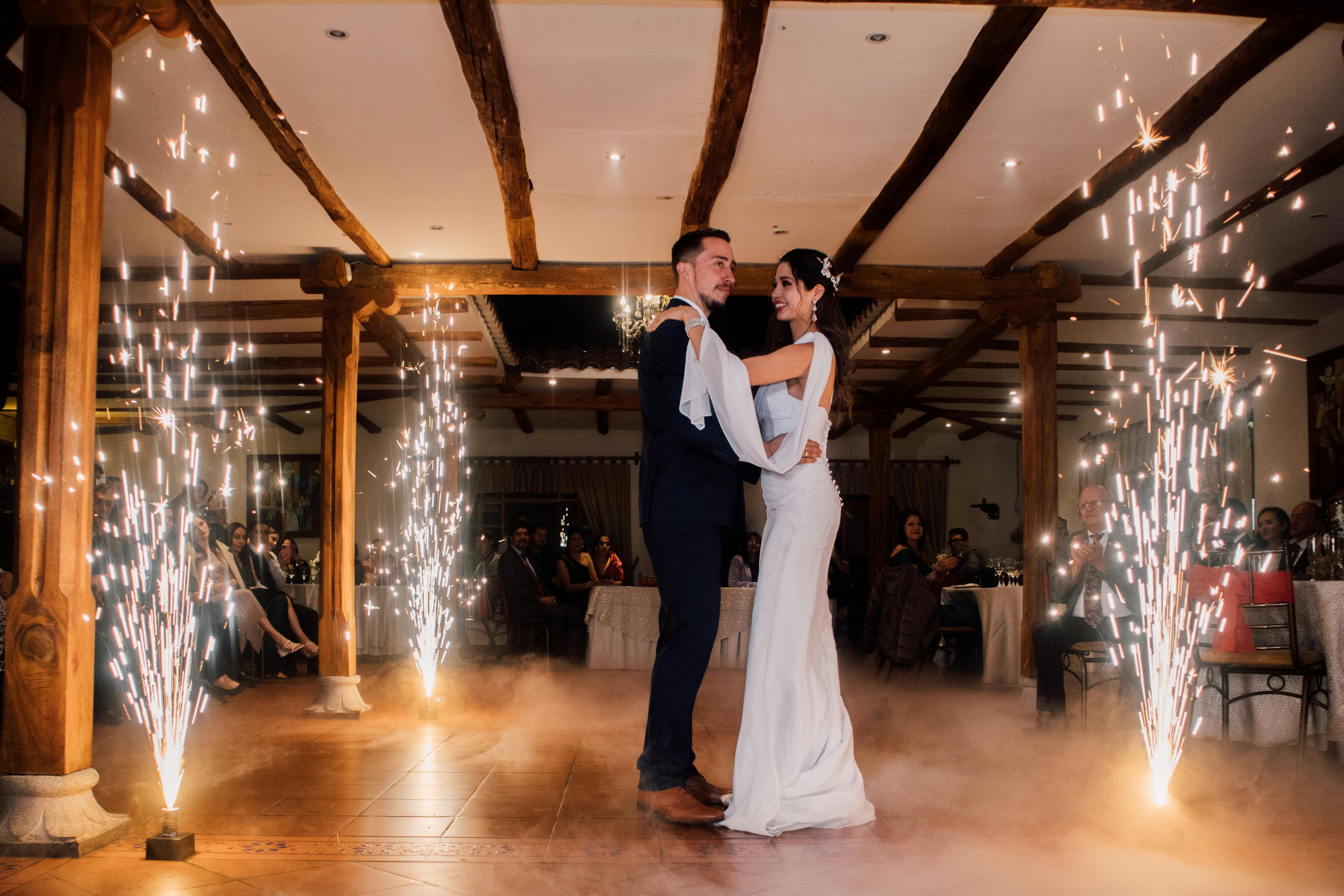 Fuegos artificiales para bodas en Cádiz Fuegos artificiales para bodas en Cádiz