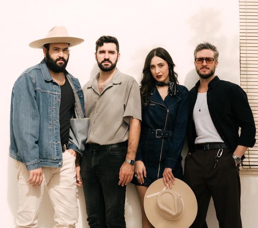 Diciembre-12 / Sala Euterpe / Badlands