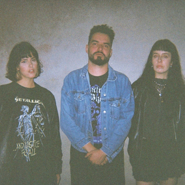 Octubre-31 / Sala Capitol / Grande Amore + Hofe + VVV