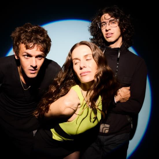 Octubre-24 / Sala Mon Live / Bar Italia