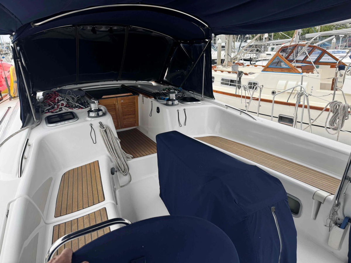 Pre-Owned 2007 Beneteau Monohull 49ft "Lumiere" - Marina del Rey CA 10
