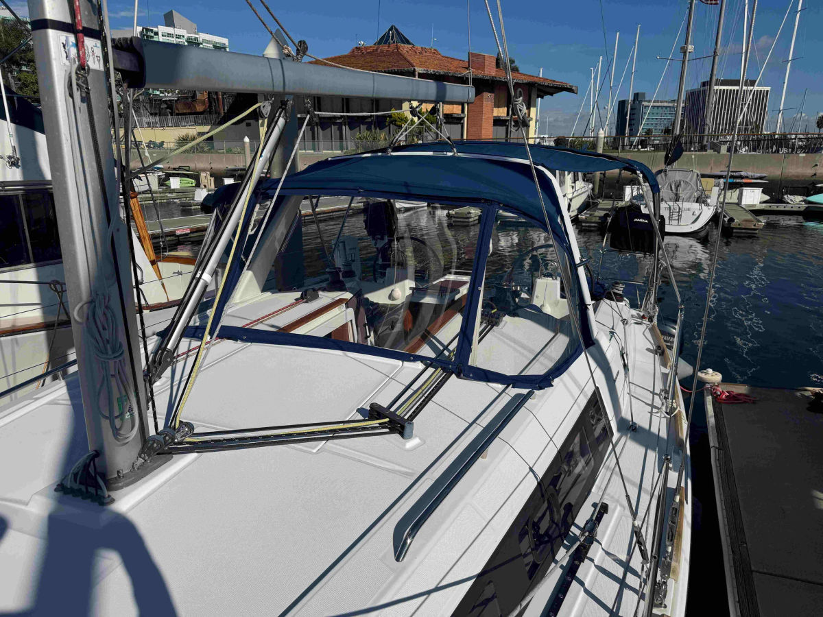 Pre-Owned 2018 Beneteau Monohull 35ft "Viento" - Marina del Rey CA 3