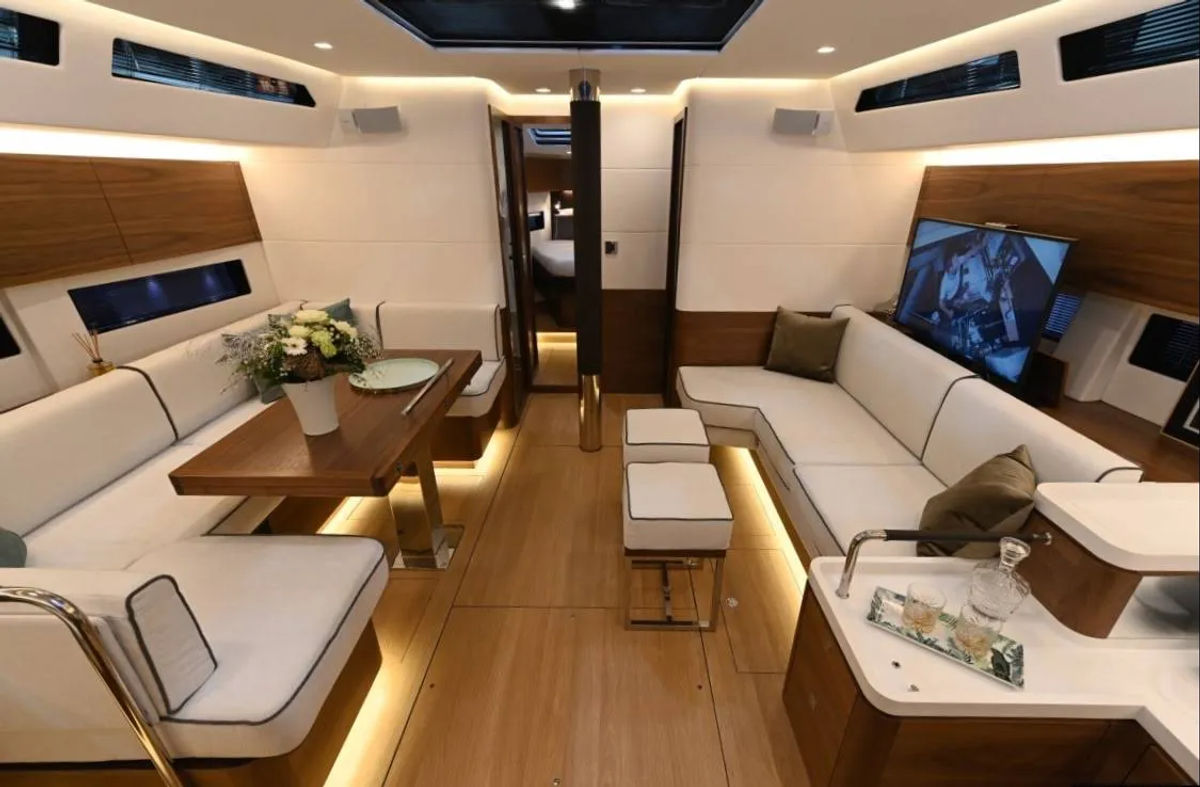 New 2024 Amel Monohull 50ft - Marina del Rey CA AMEL 50 silk matt American walnut saloon 06 photo T Luenen