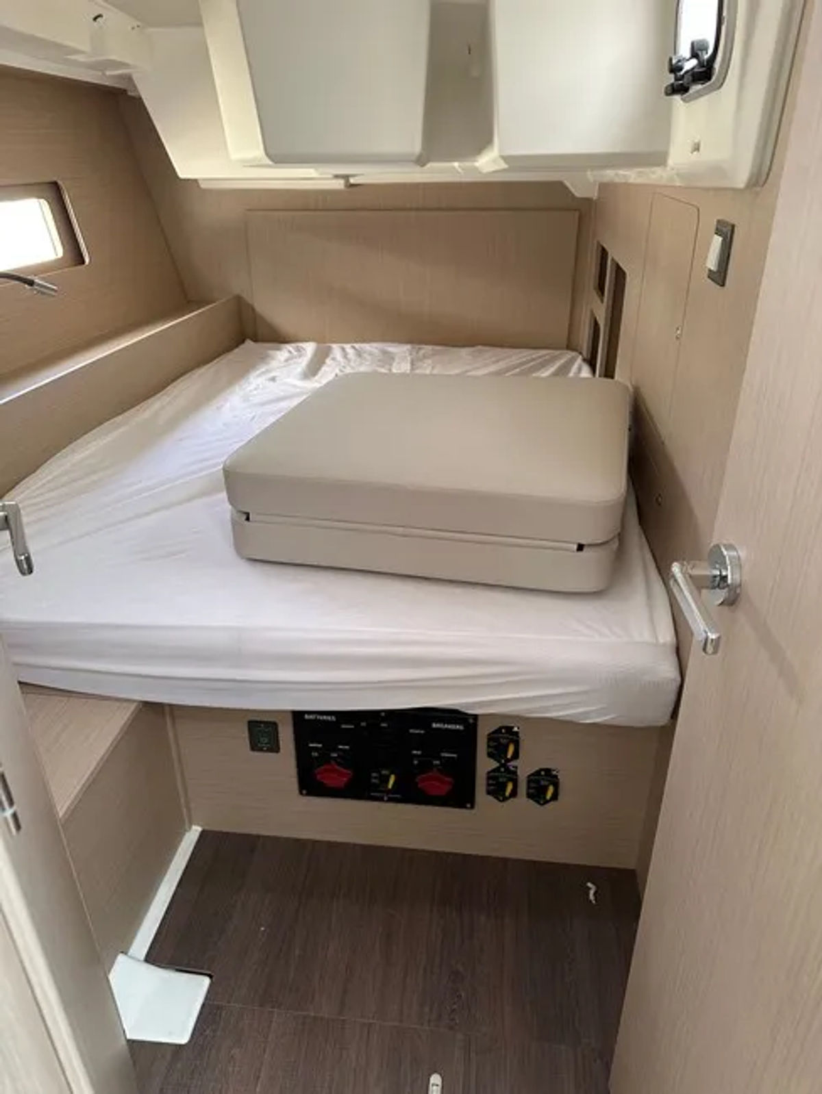 New 2025 Beneteau Monohull 46ft "Aviation" - 13555 Fiji Way, Marina del Rey CA Aviation 6