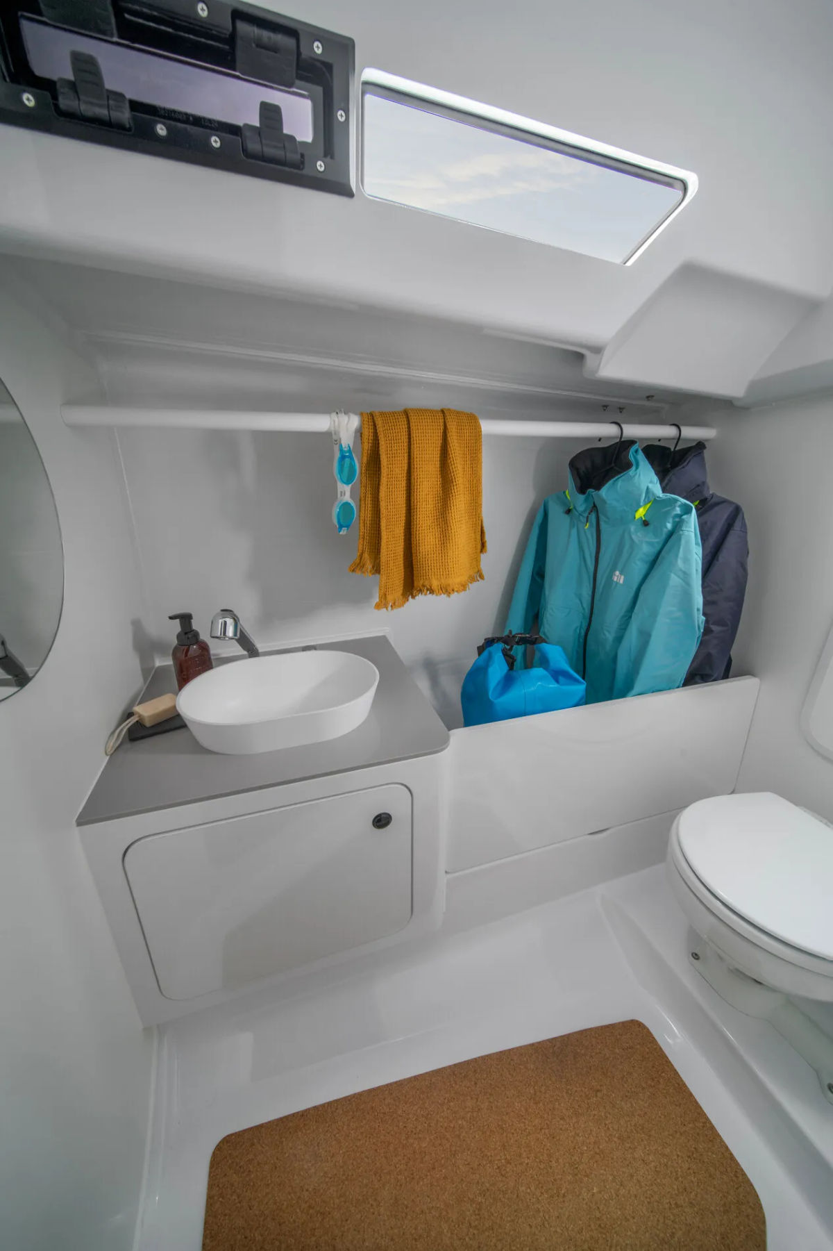New 2026 Beneteau Monohull 30ft - Marina del Rey CA First 30 toilet.jpg 1900px