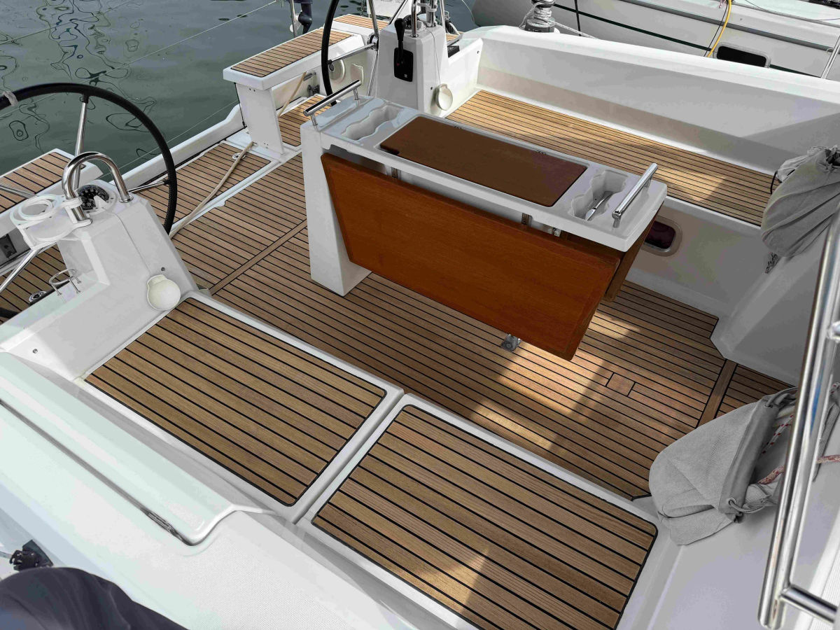 Pre-Owned 2014 Beneteau Monohull 38ft "Gayle Force" - Marina del Rey CA IMG 5082
