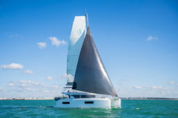 Thumbnail LAGOON 38 EXTERIOR (6)