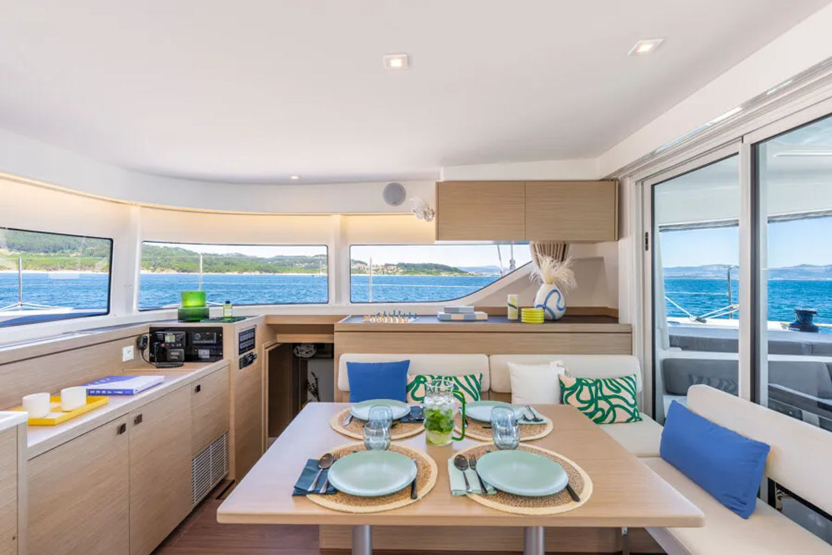 New 2025 Lagoon Multihull 44ft - Marina del Rey CA Lagoon43 2347.jpg 900px