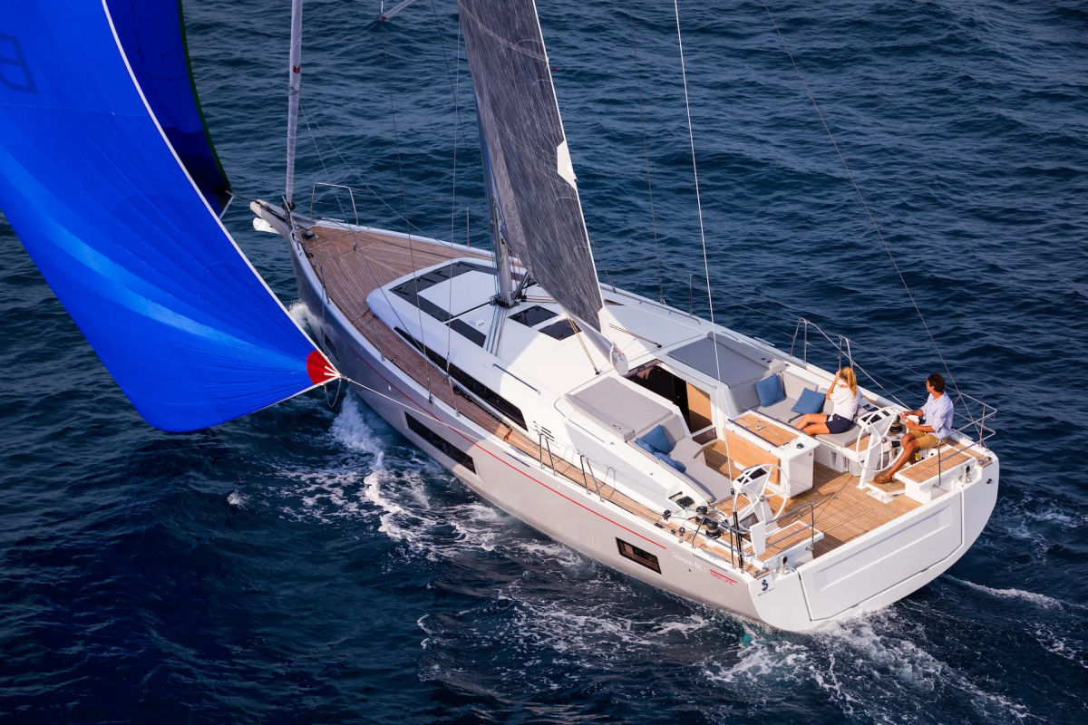 OCEANIS 46.1 IMAGE DETAILS (2)