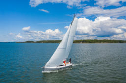 Thumbnail Oceanis 30.1 0810.jpg 1900px