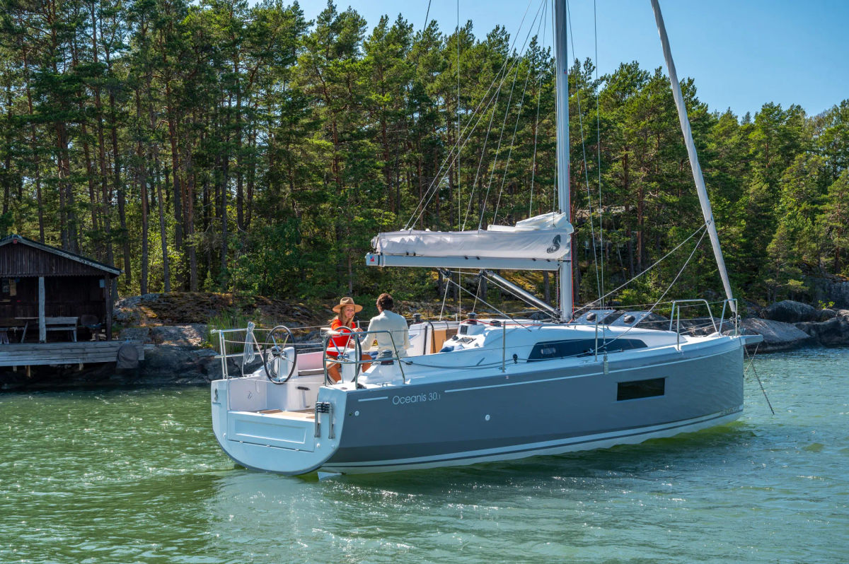 Oceanis 30.1 3406.jpg 1900px