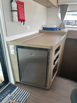 Thumbnail SM interior fridge