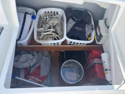 Thumbnail cockpit locker